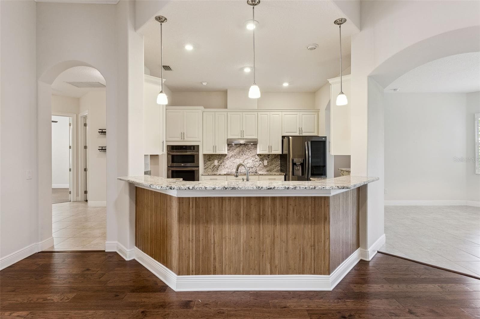 Single Family Residence at 39513 HILLRISE LN, LADY LAKE, photo 13 of 57
