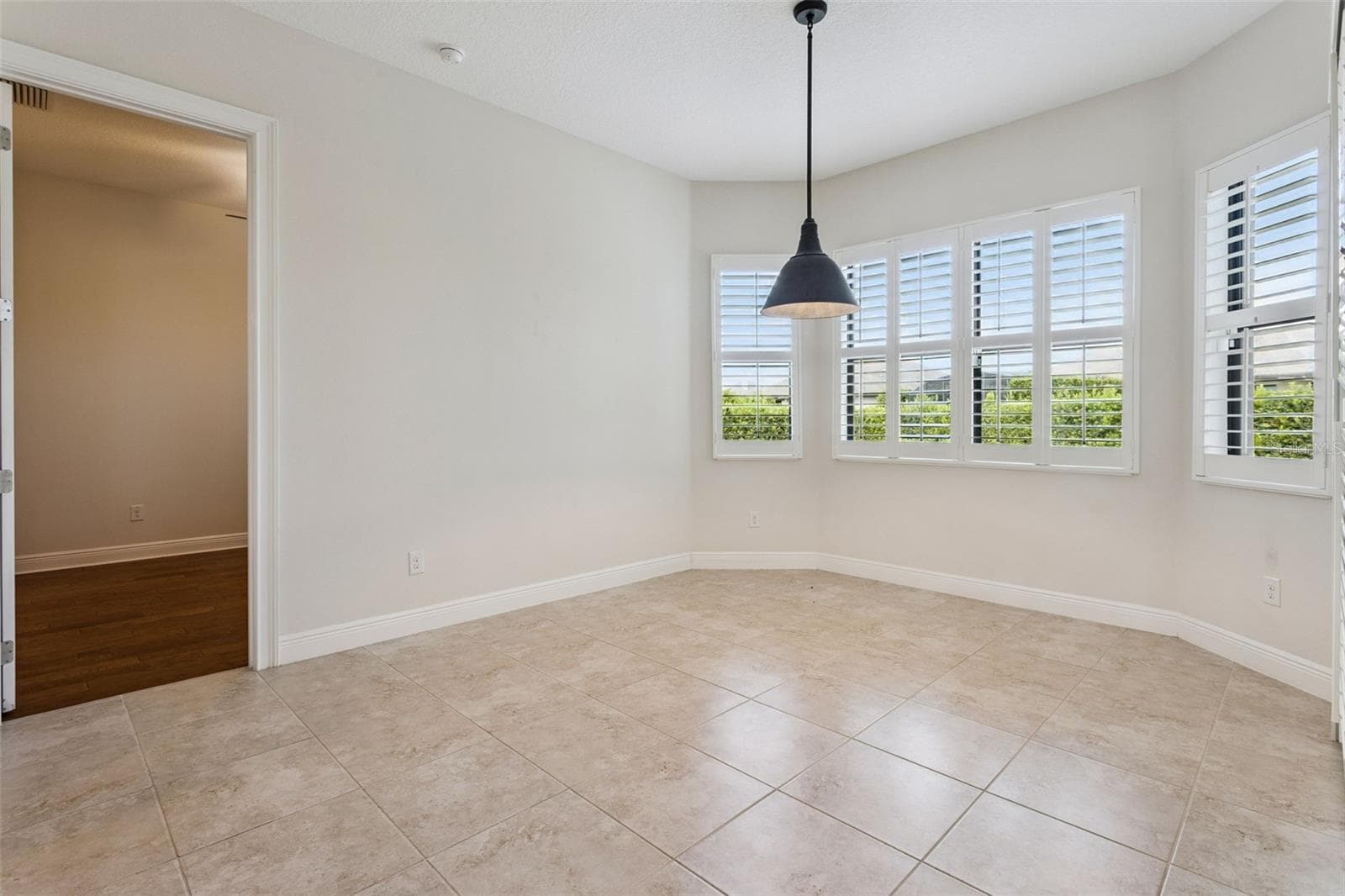 Single Family Residence at 39513 HILLRISE LN, LADY LAKE, photo 18 of 57