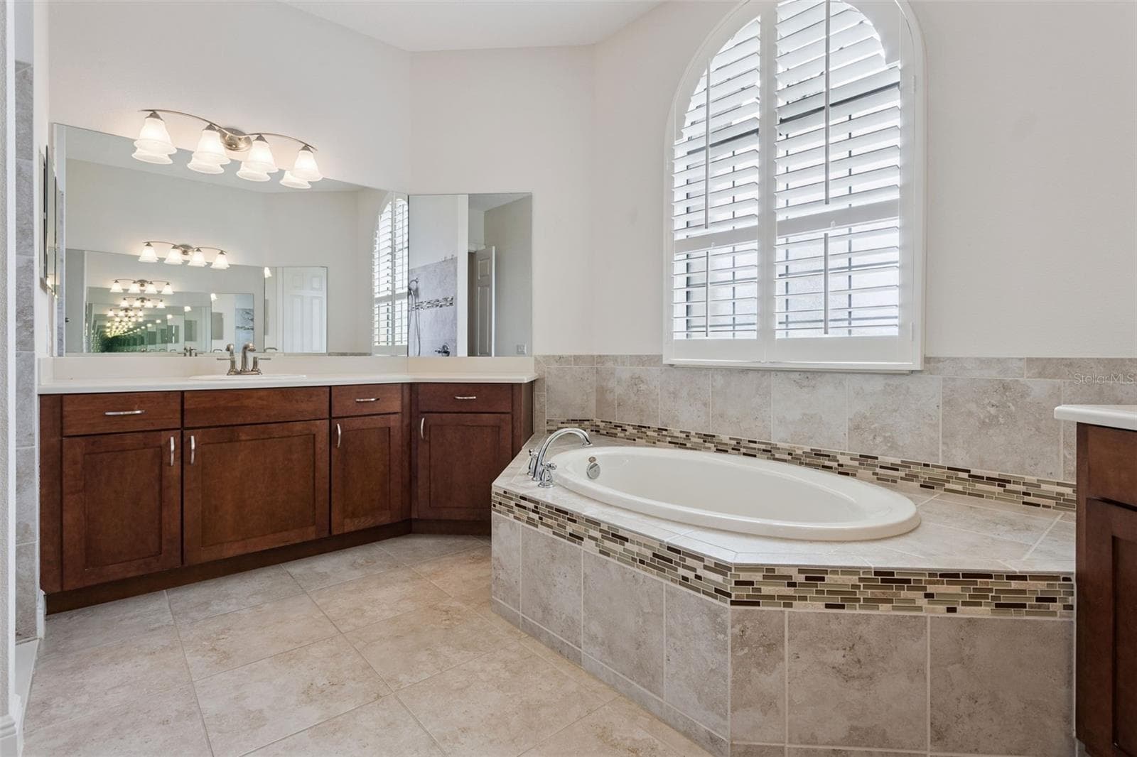 Single Family Residence at 39513 HILLRISE LN, LADY LAKE, photo 36 of 57