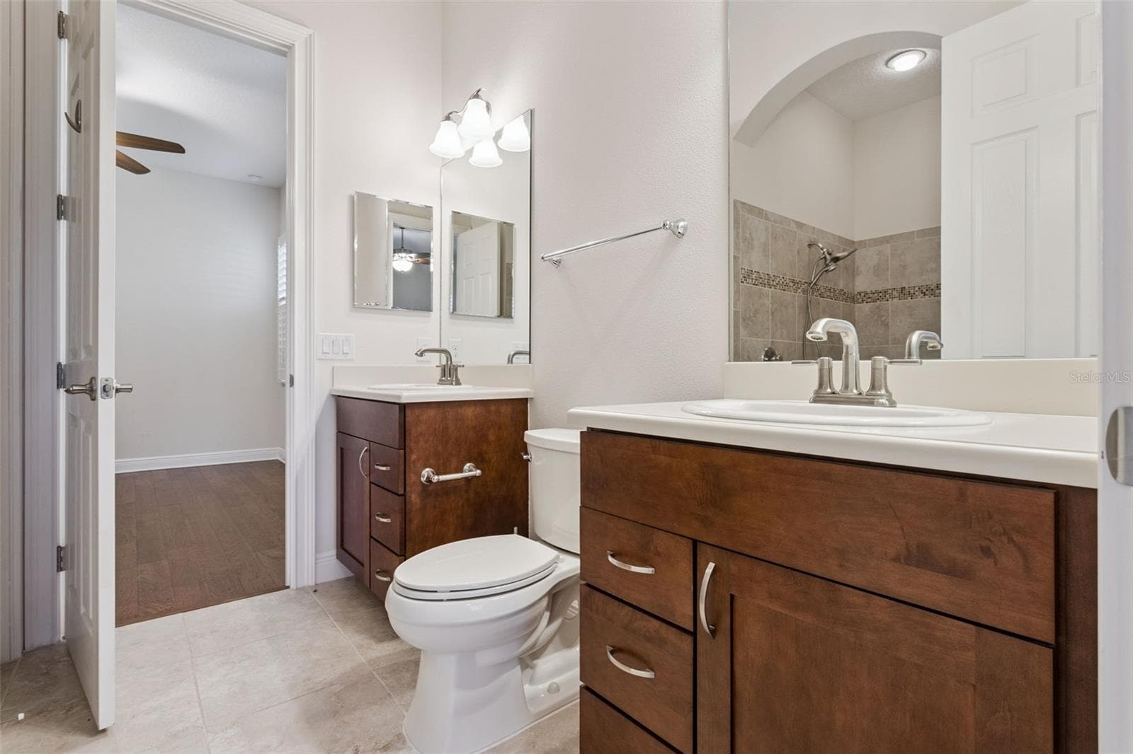 Single Family Residence at 39513 HILLRISE LN, LADY LAKE, photo 37 of 57