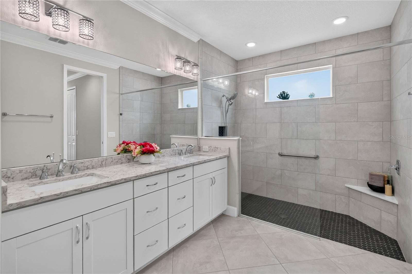 Single Family Residence at 341 COMPASS ROSE DR, DAYTONA BEACH, photo 16 of 43