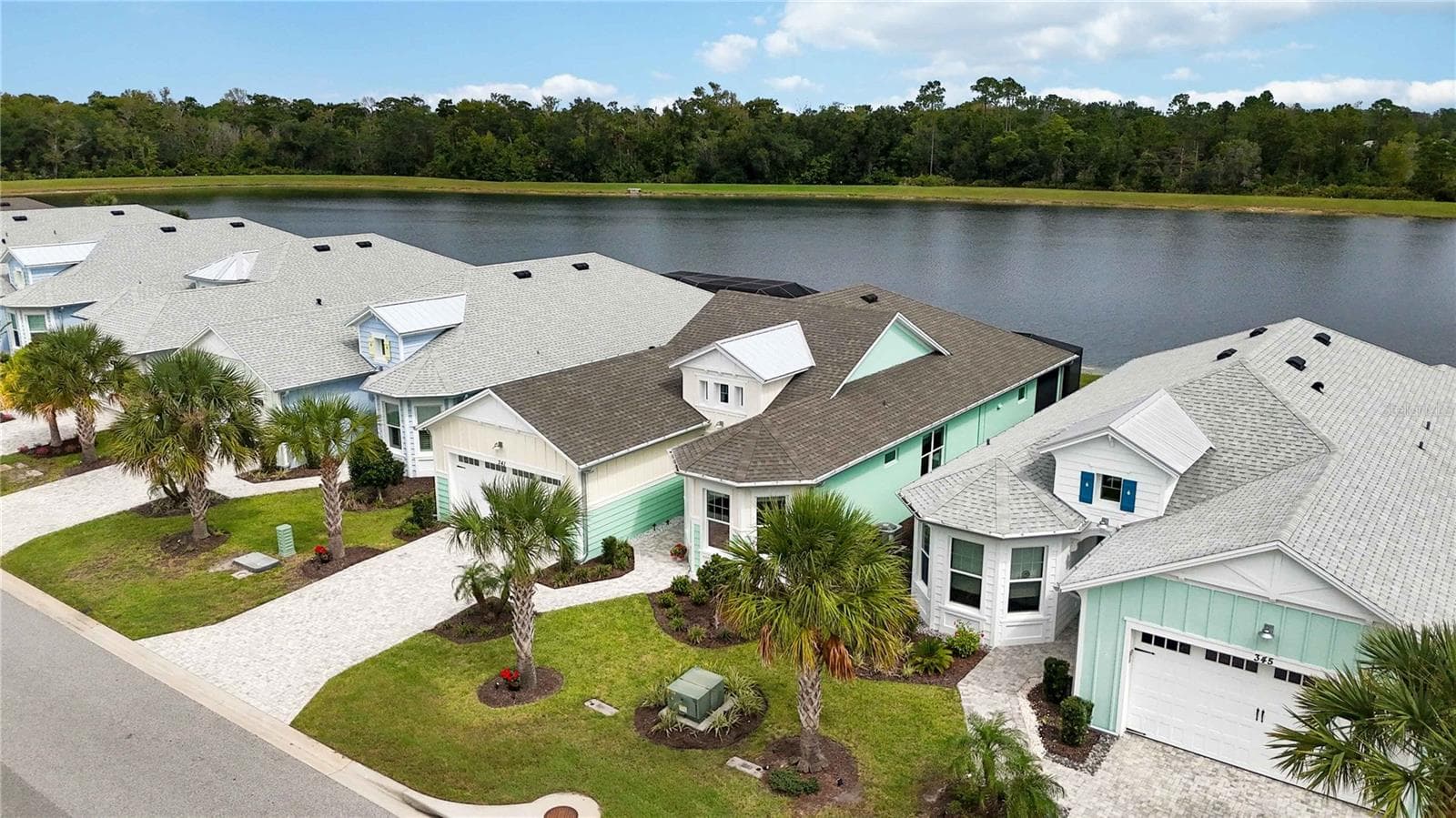 Single Family Residence at 341 COMPASS ROSE DR, DAYTONA BEACH, photo 29 of 43
