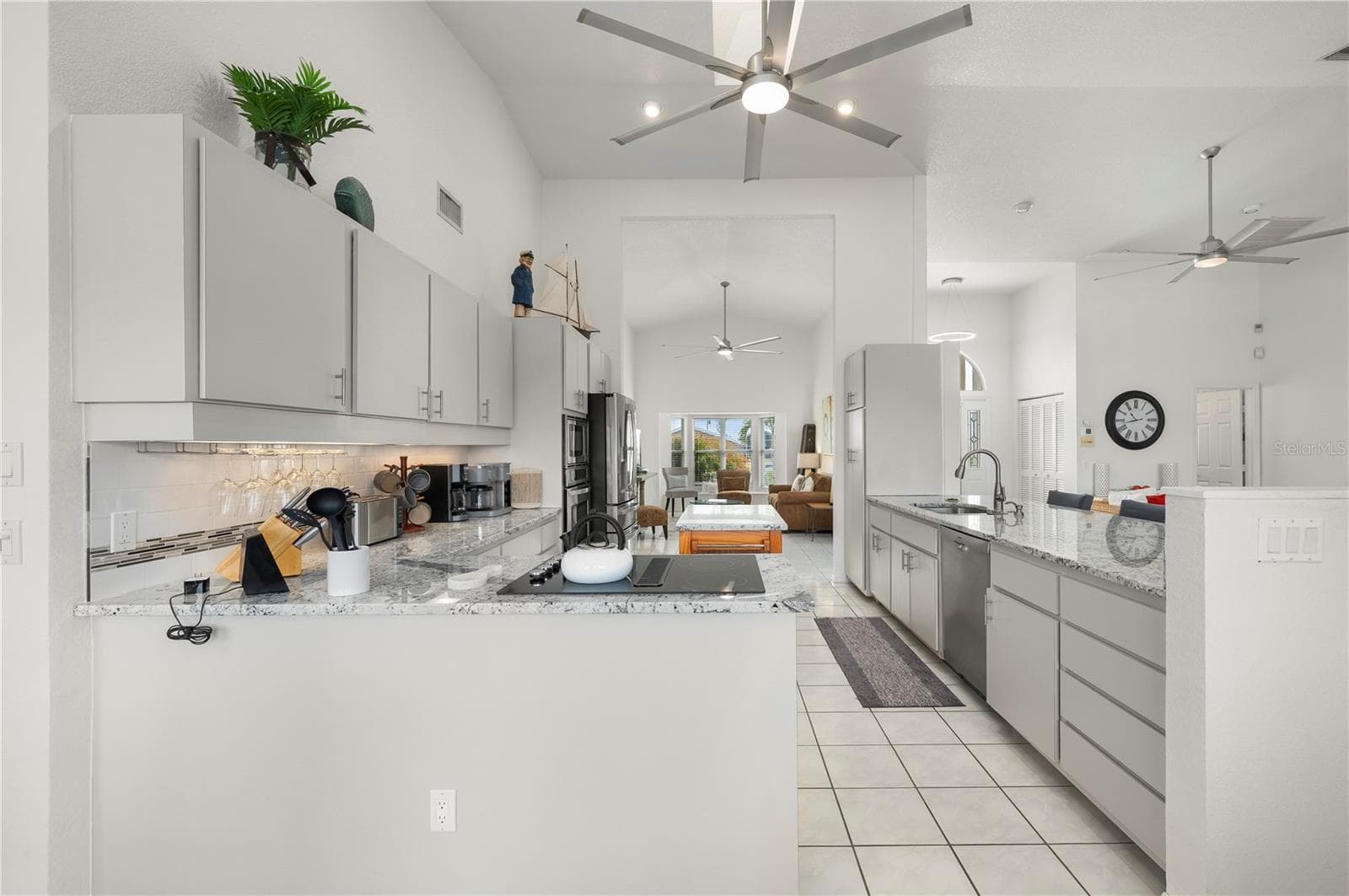 Plenty of kitchen storage - 265 BELVEDERE CT, PUNTA GORDA