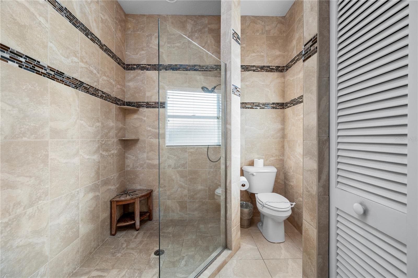 Beautifully styled primary bath - 265 BELVEDERE CT, PUNTA GORDA