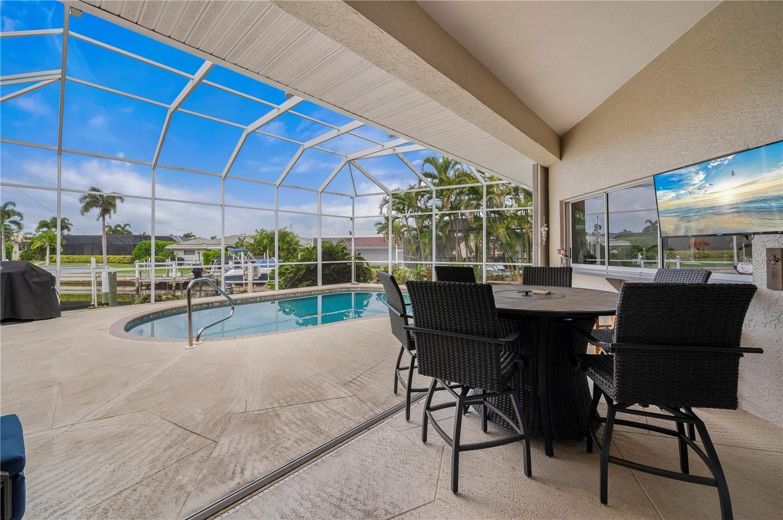 Outdoor entertaining made easy - 265 BELVEDERE CT, PUNTA GORDA