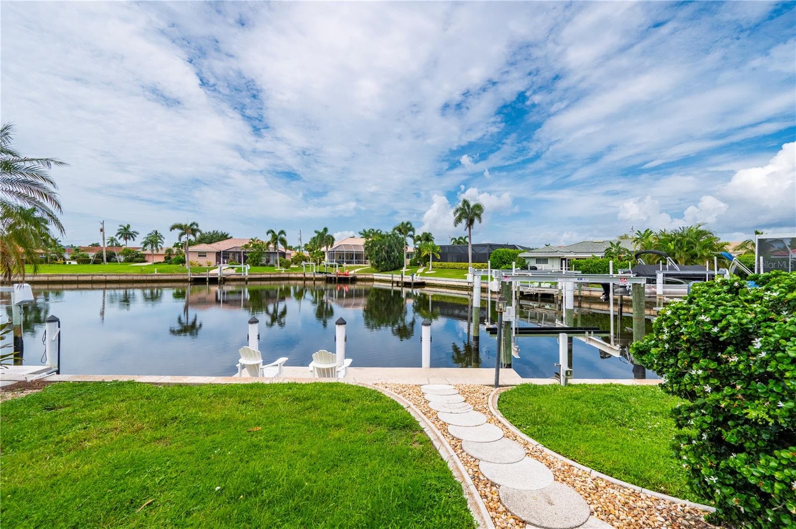 Southwest Waterfront Exposure - 265 BELVEDERE CT, PUNTA GORDA