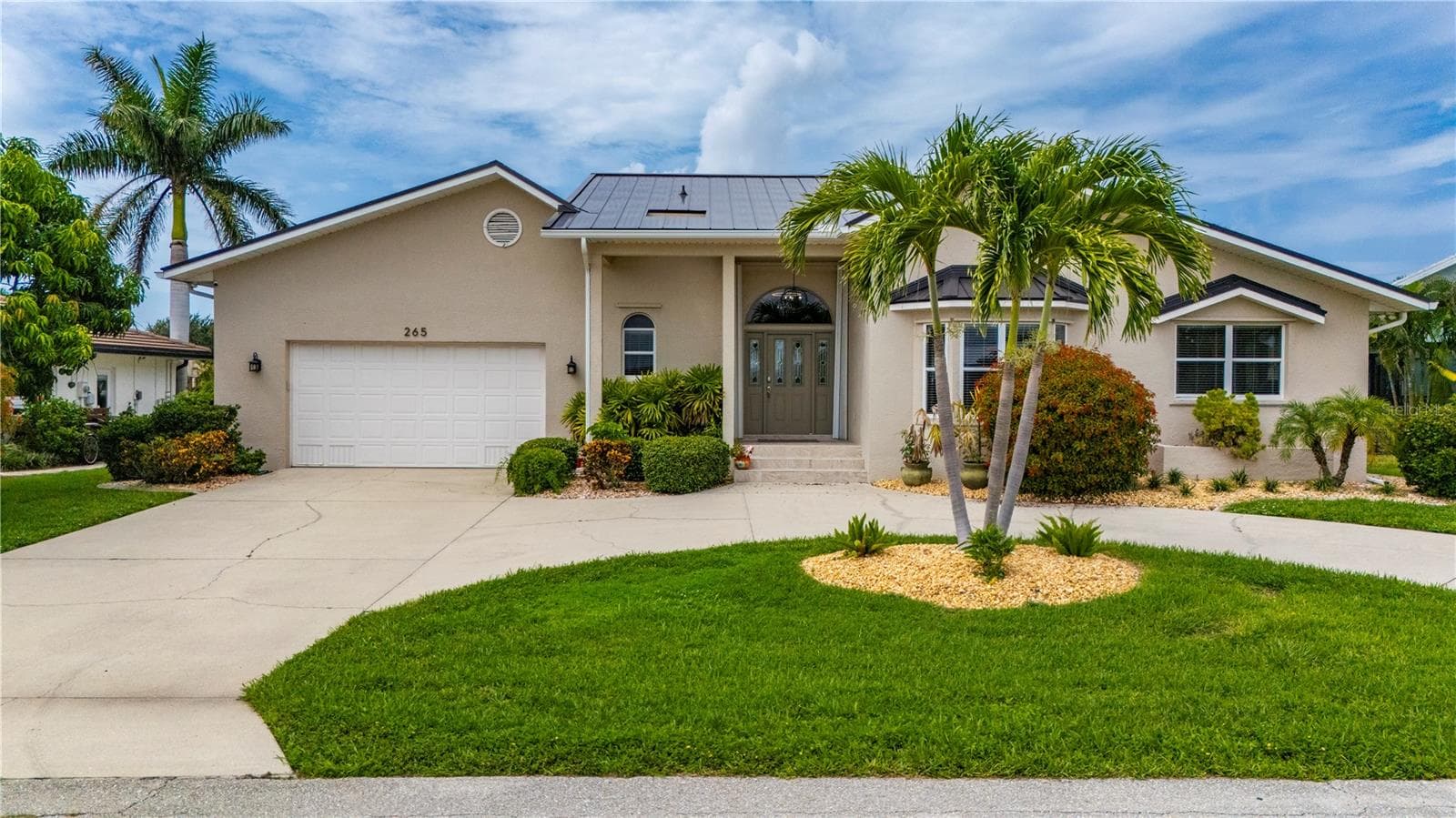 Beautiful Punta Gorda Isles location - 265 BELVEDERE CT, PUNTA GORDA