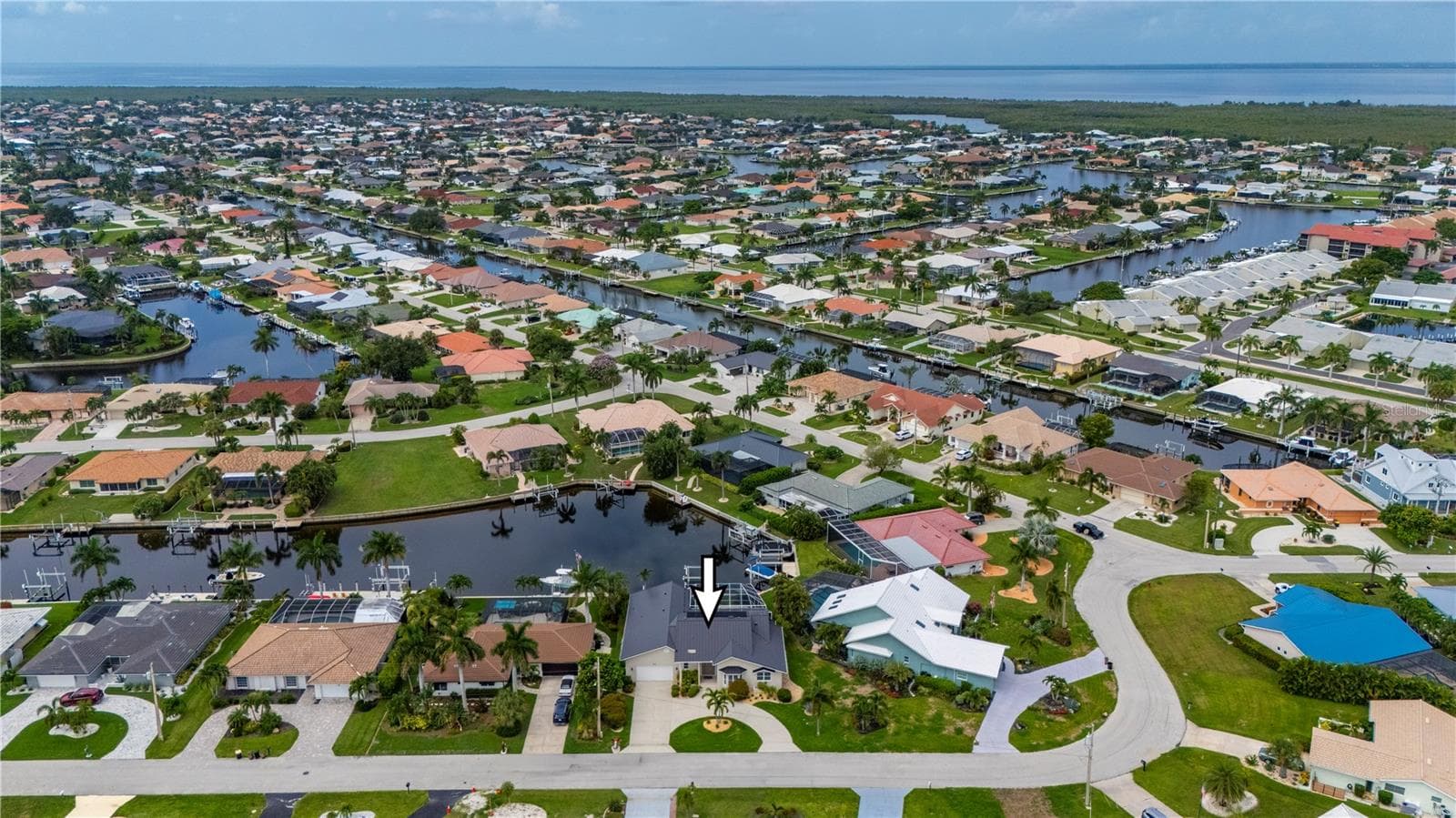 Beautiful Punta Gorda Isles location - 265 BELVEDERE CT, PUNTA GORDA