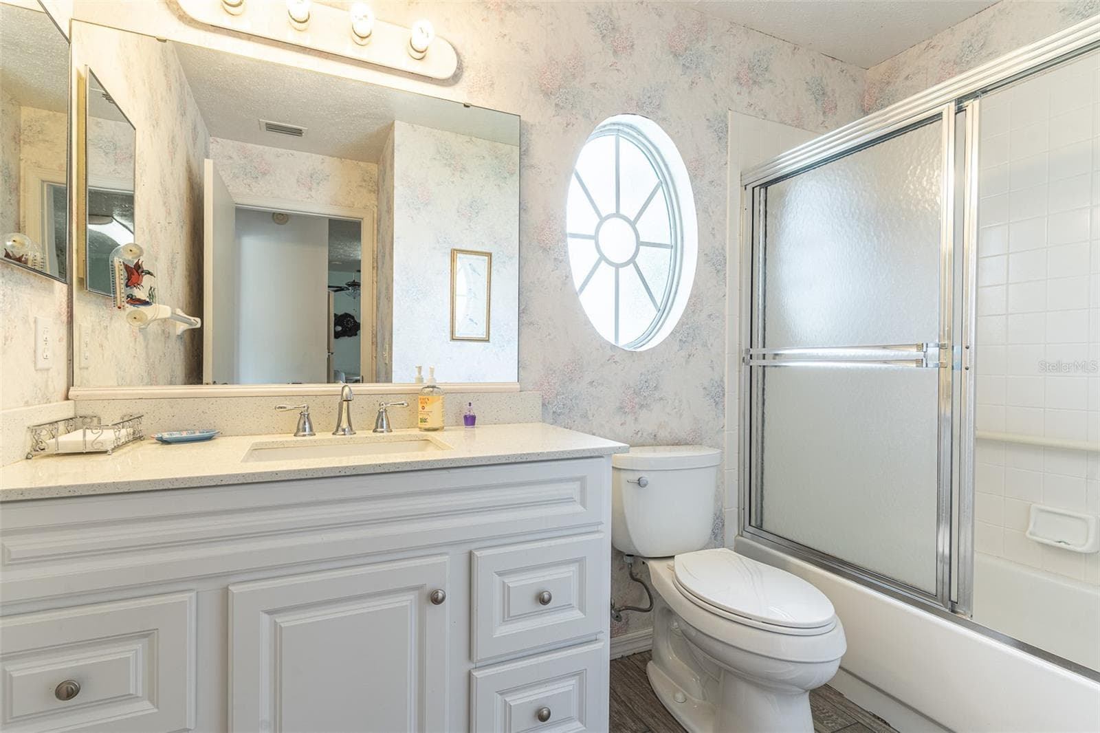 Single Family Residence at 2260 GRAND CYPRESS DR, LAKELAND, photo 16 of 65
