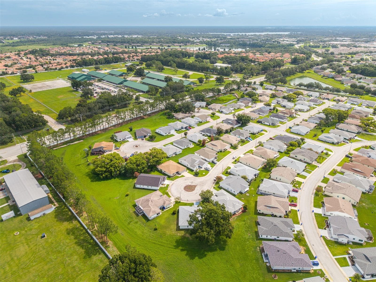 Single Family Residence at 2260 GRAND CYPRESS DR, LAKELAND, photo 35 of 65