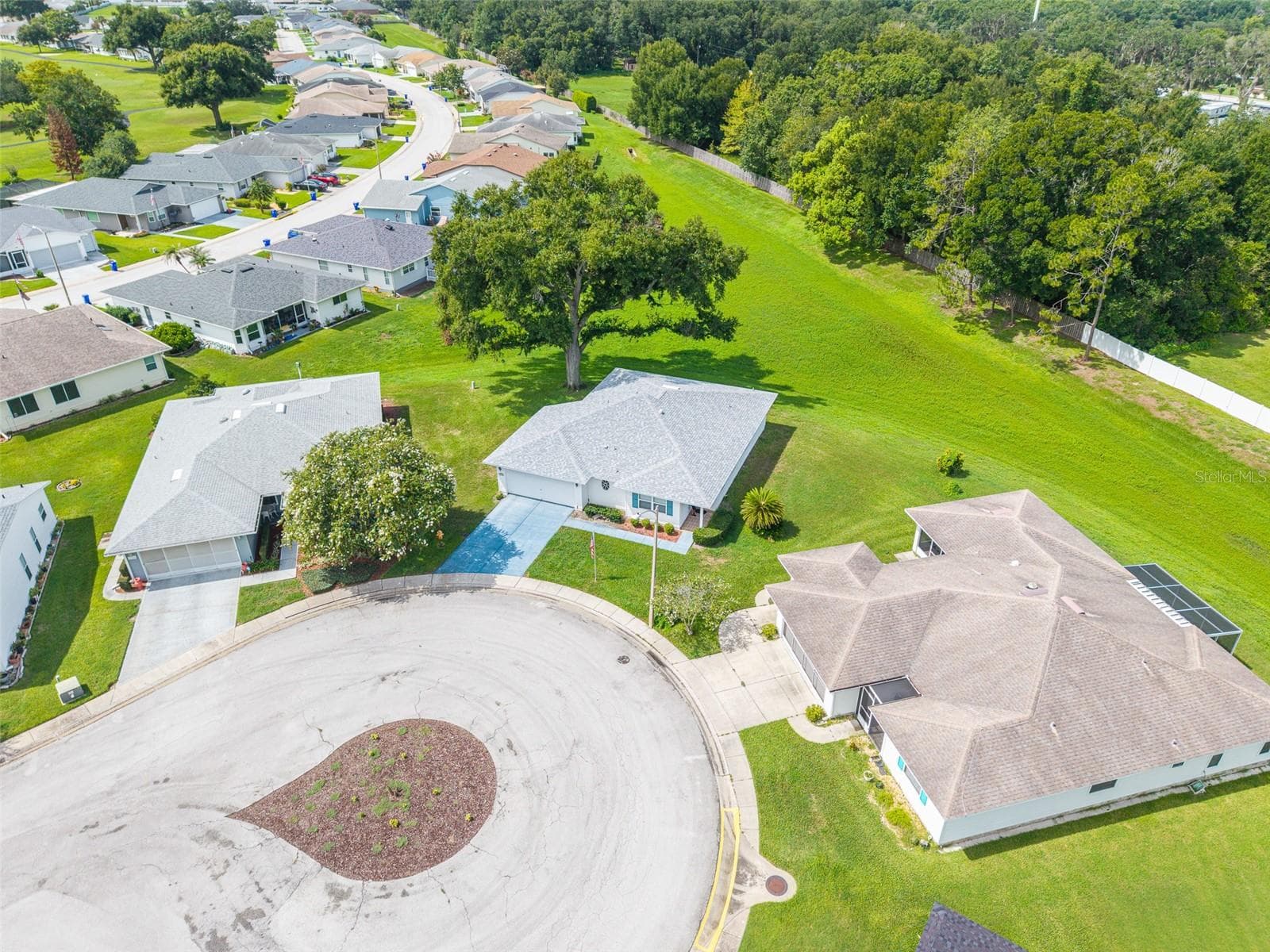 Single Family Residence at 2260 GRAND CYPRESS DR, LAKELAND, photo 39 of 65