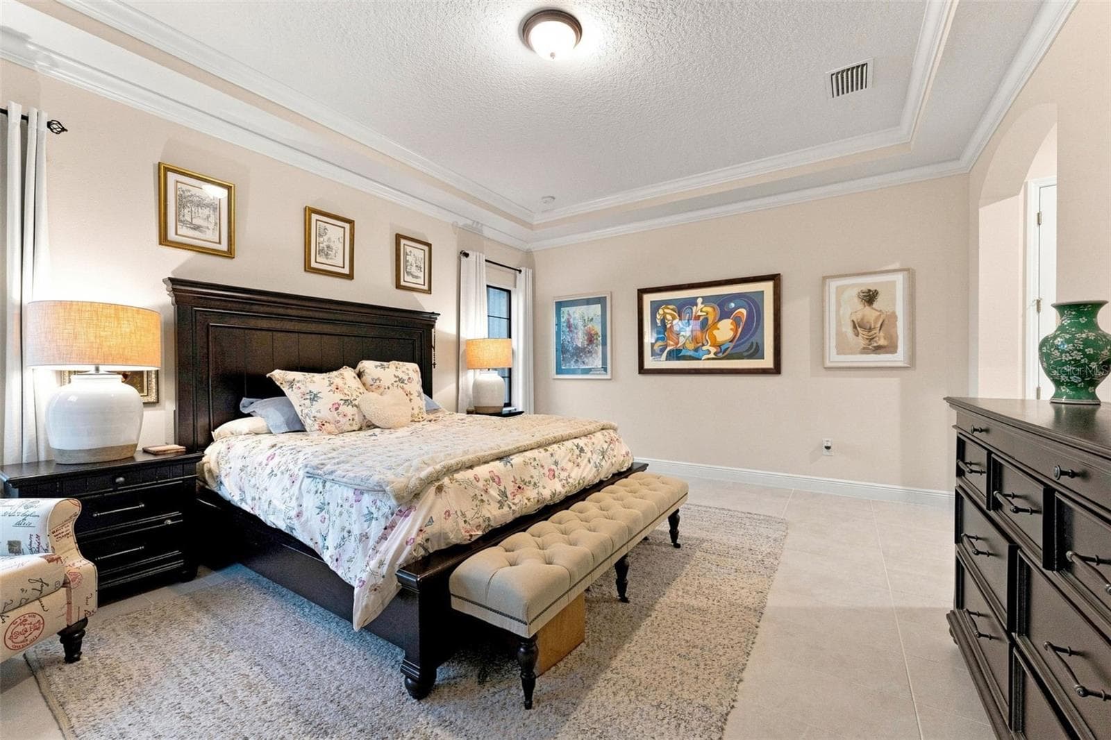 Single Family Residence at 10370 MEADOWRUN DR, LITHIA, photo 22 of 75