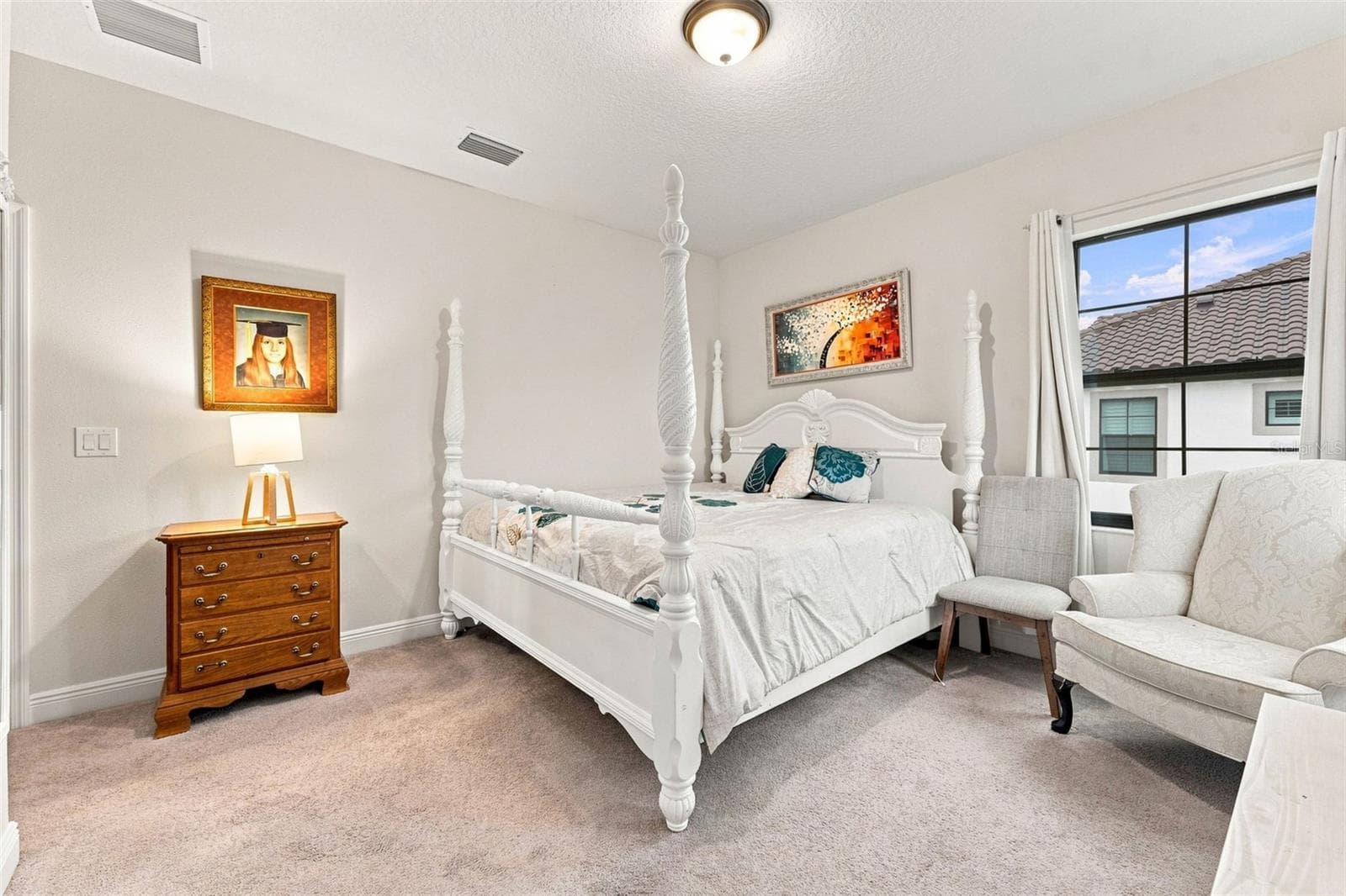 Single Family Residence at 10370 MEADOWRUN DR, LITHIA, photo 32 of 75