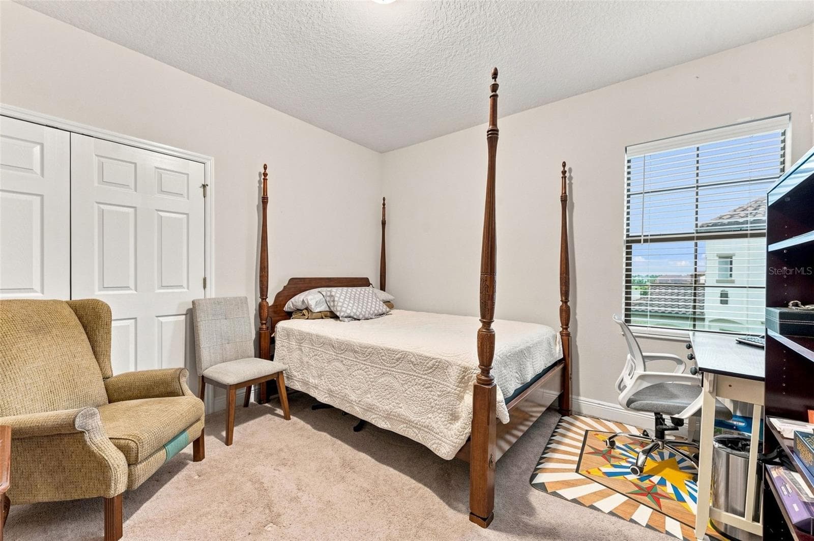 Single Family Residence at 10370 MEADOWRUN DR, LITHIA, photo 40 of 75