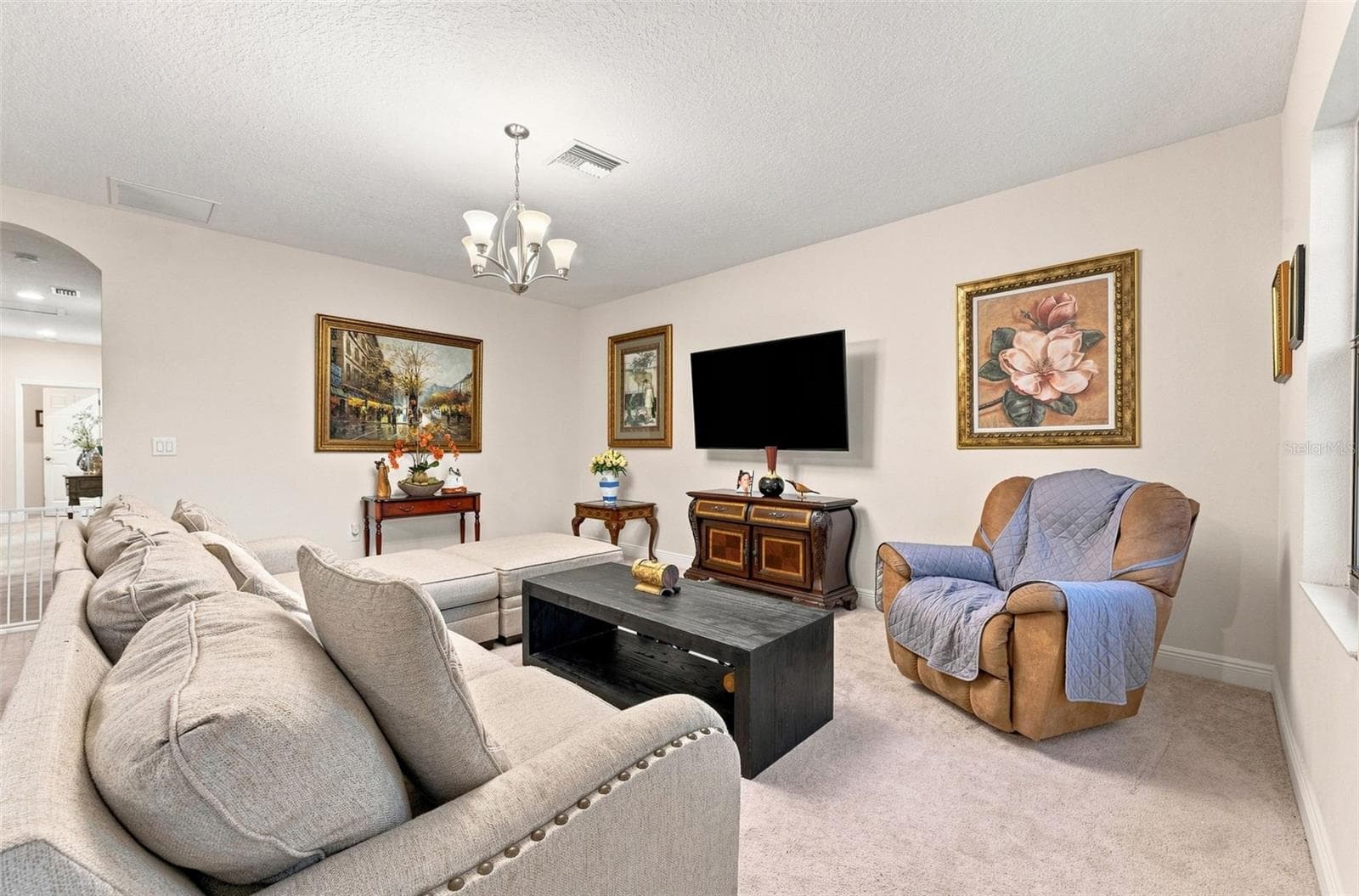 Single Family Residence at 10370 MEADOWRUN DR, LITHIA, photo 45 of 75