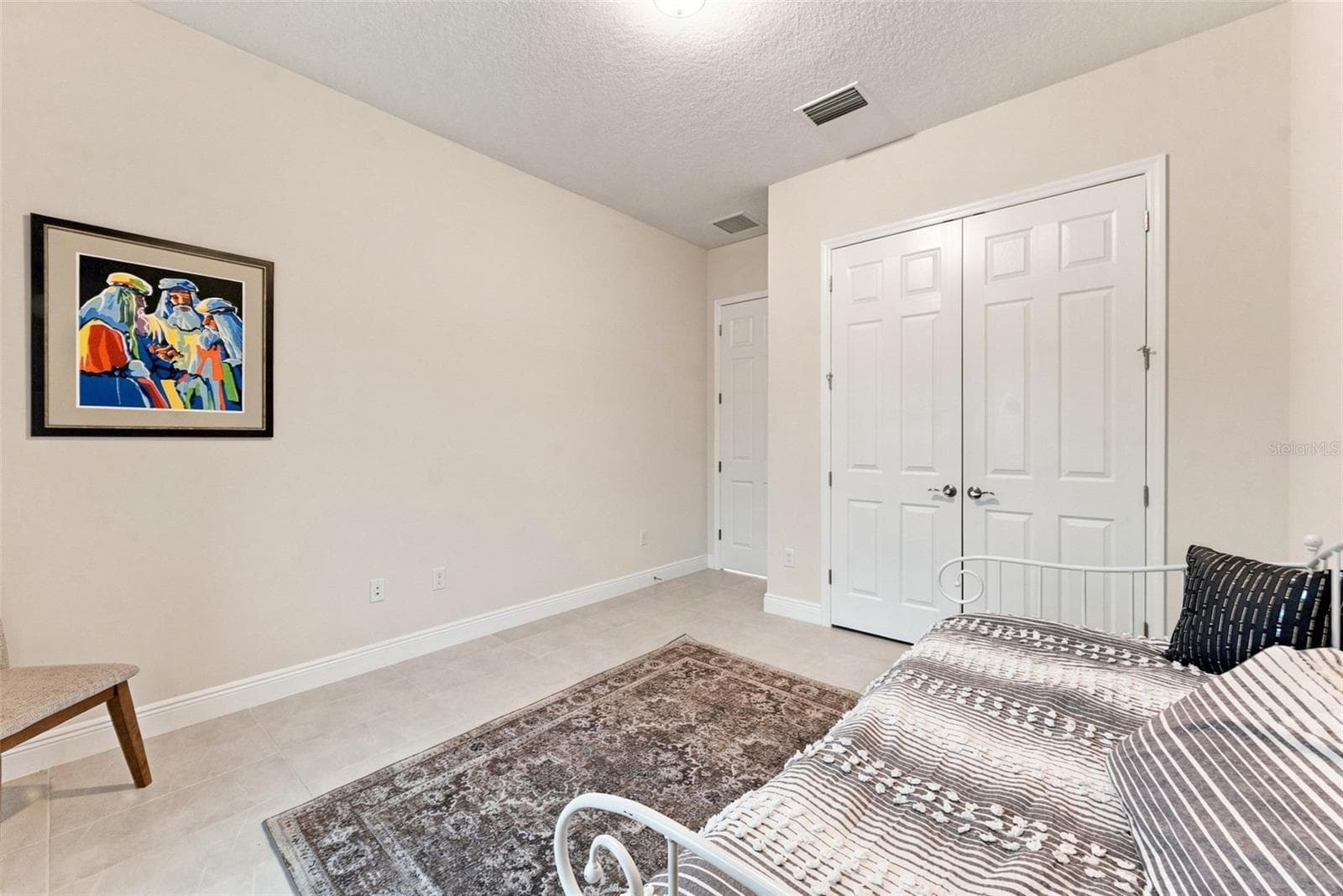 Single Family Residence at 10370 MEADOWRUN DR, LITHIA, photo 51 of 75