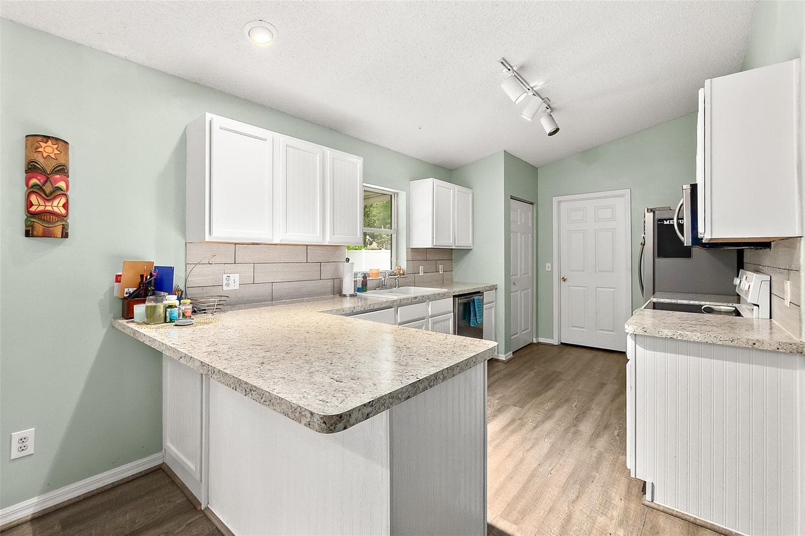 Kitchen - 17 PINELARK LN, PALM COAST