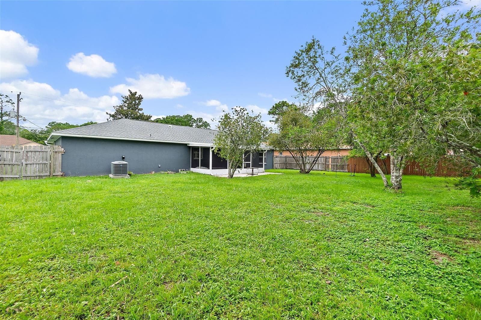 Fully Fenced Backyard - 17 PINELARK LN, PALM COAST