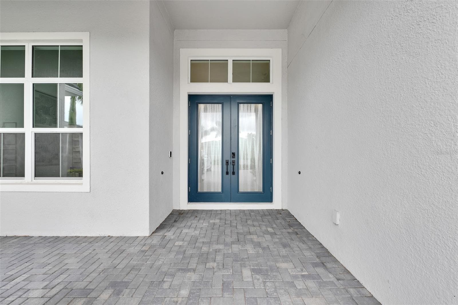 Single Family Residence at 8444 CANE BAY CT, LAKEWOOD RANCH, photo 6 of 81