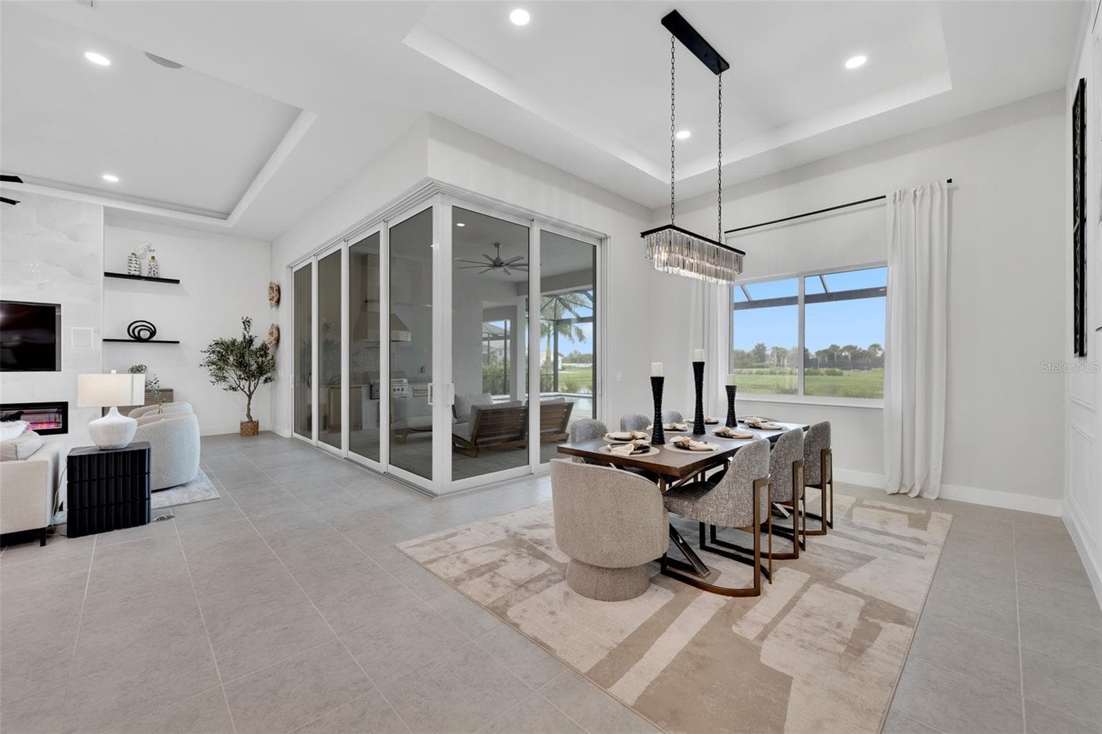 Single Family Residence at 8444 CANE BAY CT, LAKEWOOD RANCH, photo 20 of 81