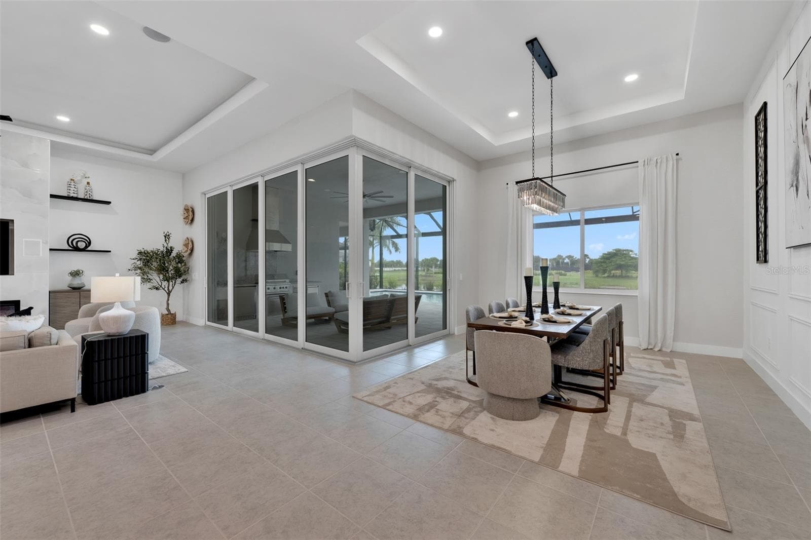 Single Family Residence at 8444 CANE BAY CT, LAKEWOOD RANCH, photo 23 of 81