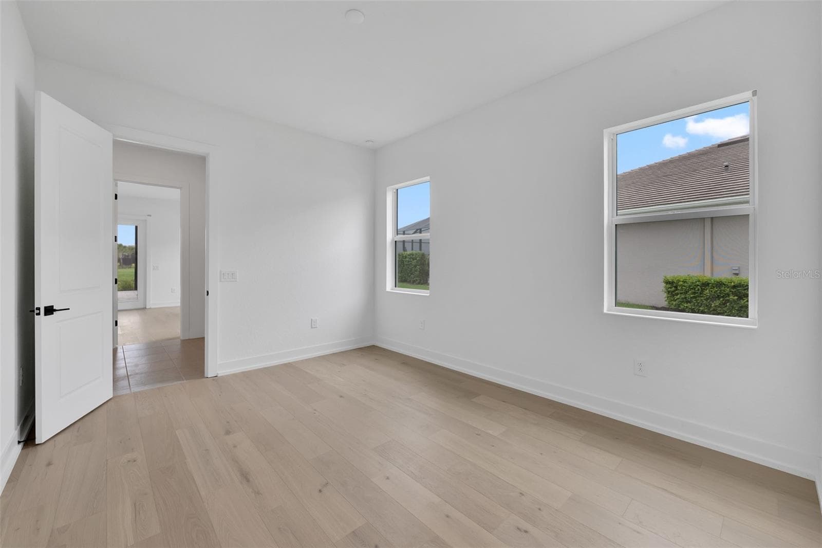Single Family Residence at 8444 CANE BAY CT, LAKEWOOD RANCH, photo 53 of 81