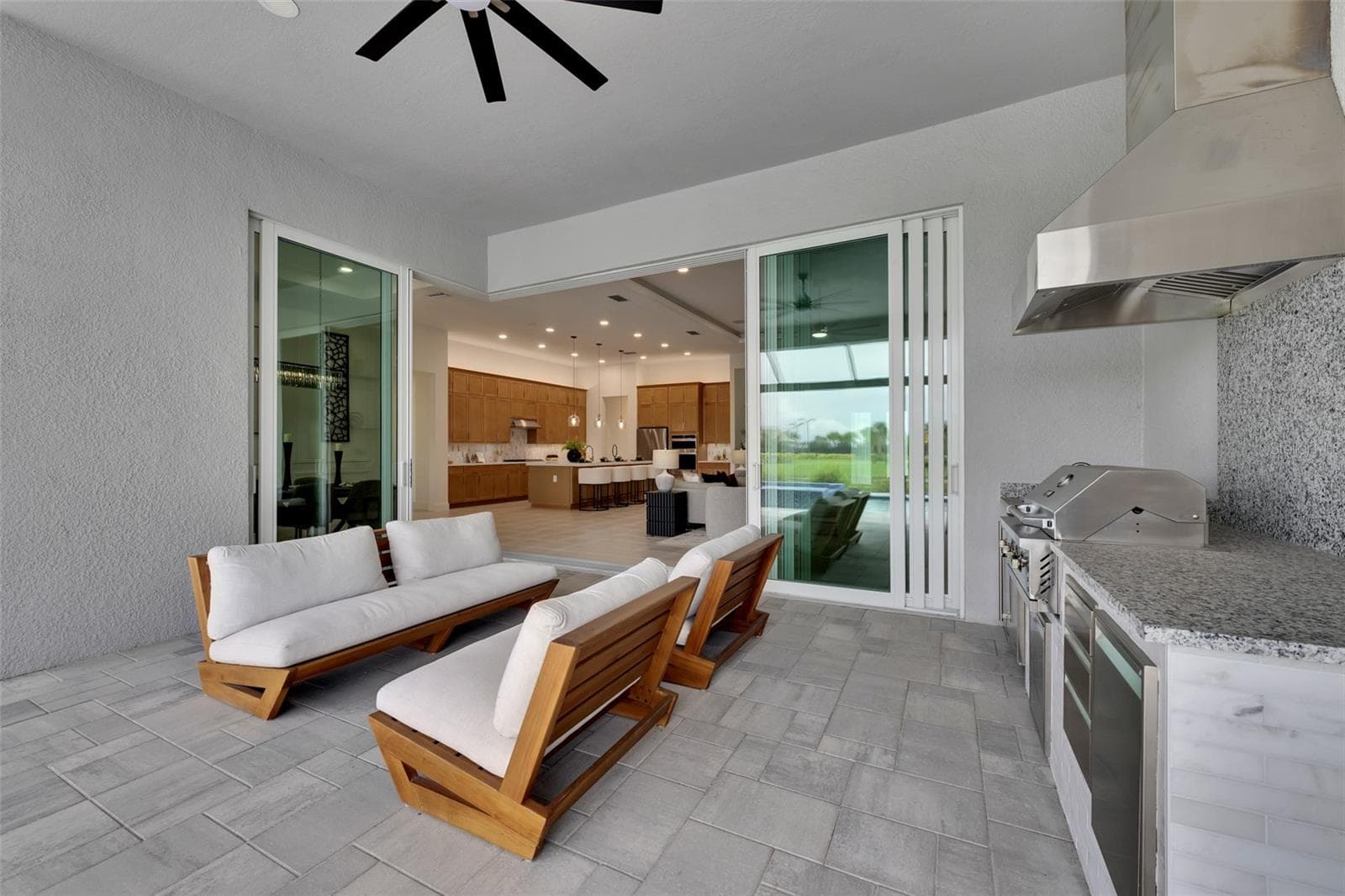 Single Family Residence at 8444 CANE BAY CT, LAKEWOOD RANCH, photo 62 of 81
