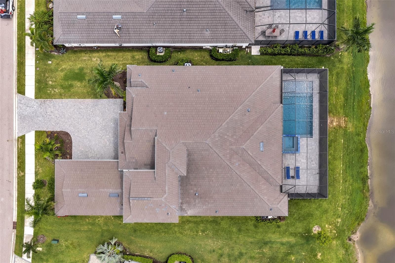 Single Family Residence at 8444 CANE BAY CT, LAKEWOOD RANCH, photo 69 of 81
