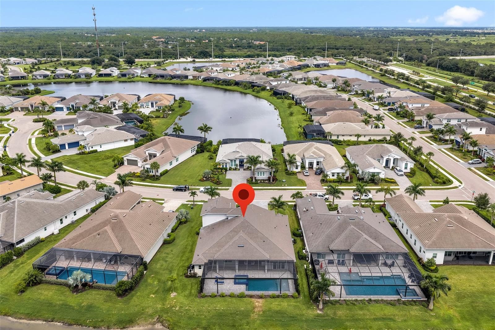Single Family Residence at 8444 CANE BAY CT, LAKEWOOD RANCH, photo 71 of 81