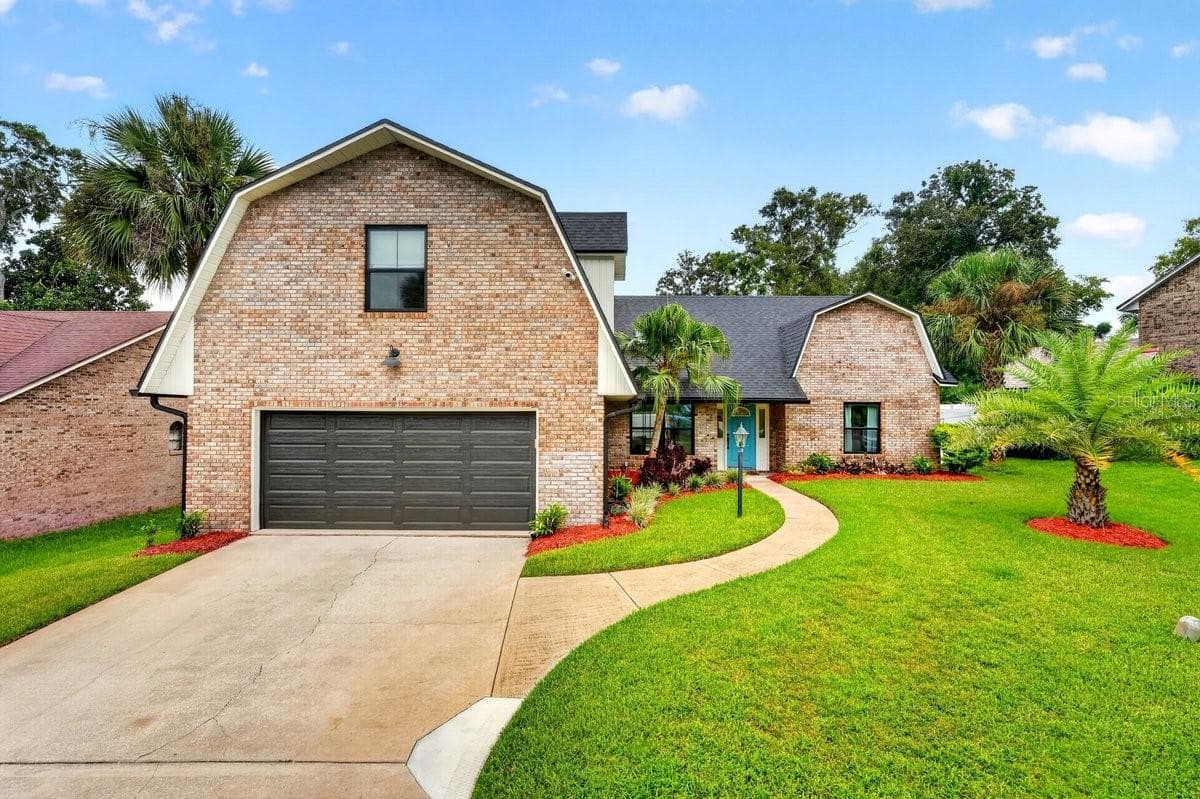Single Family Residence at 3 FOX HOLLOW DR, ORMOND BEACH, photo 2 of 46