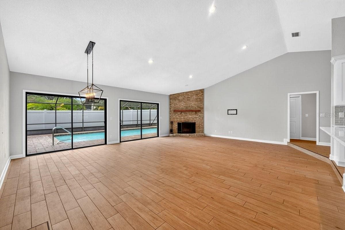 Single Family Residence at 3 FOX HOLLOW DR, ORMOND BEACH, photo 10 of 46