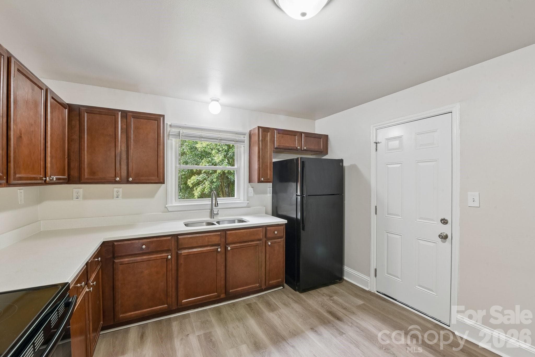 Single Family Residence at 3624 Sargeant Drive, Charlotte, photo 10 of 31