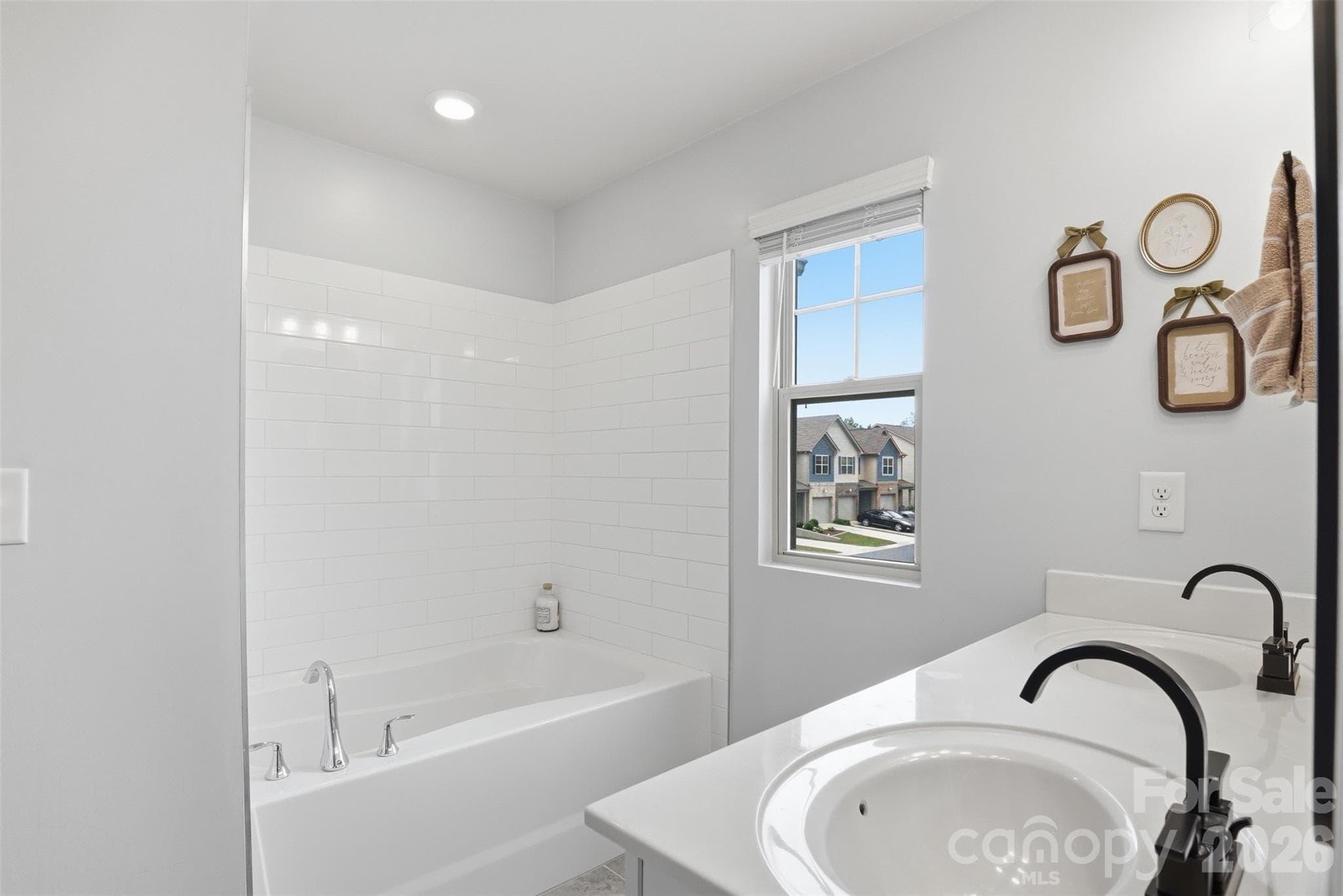 Primary Bathroom - 2614 Winter Thistle Way, Indian Land