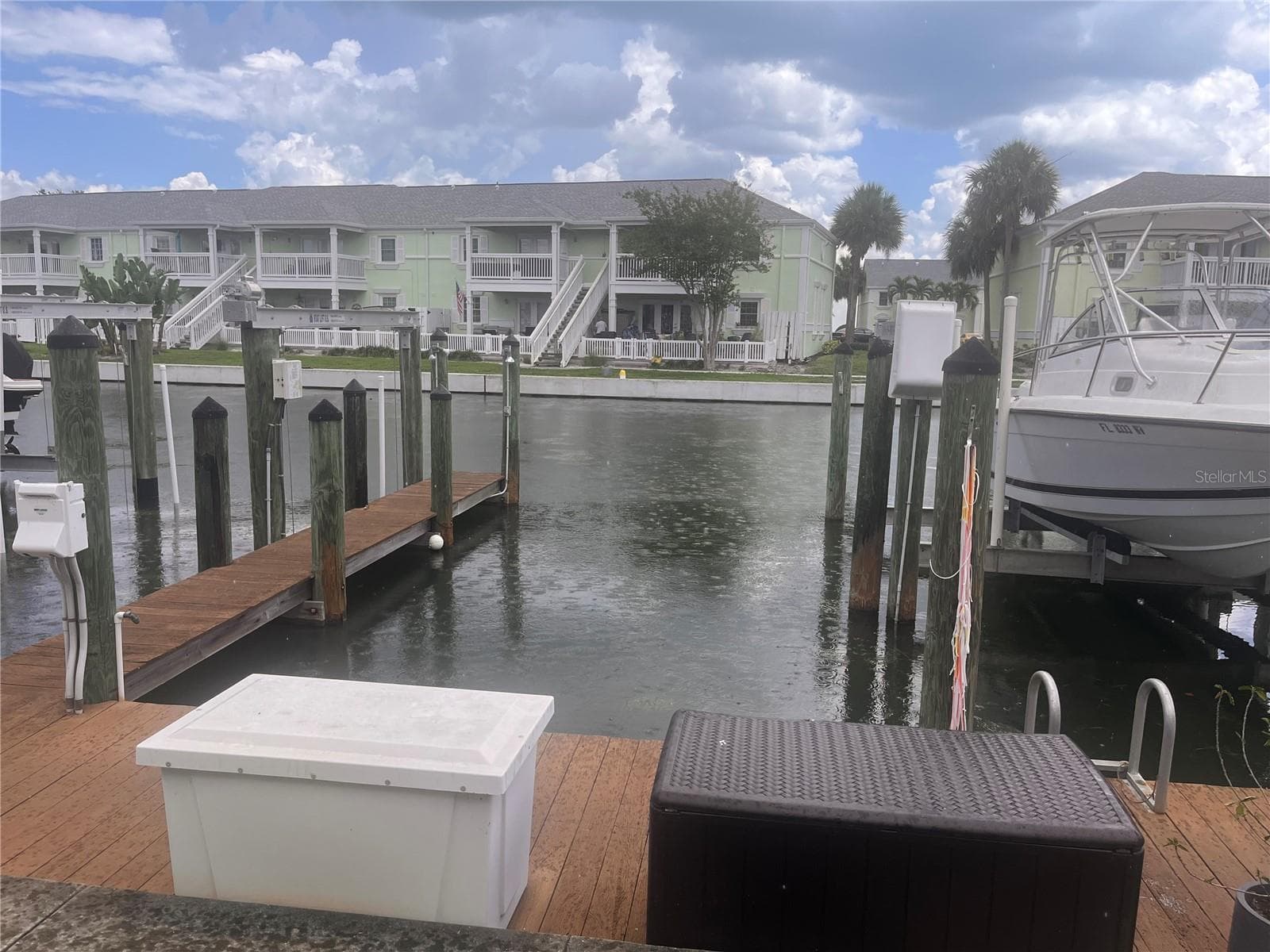 Condominium at 4728 BEACH DR SE #B, ST PETERSBURG, photo 23 of 41