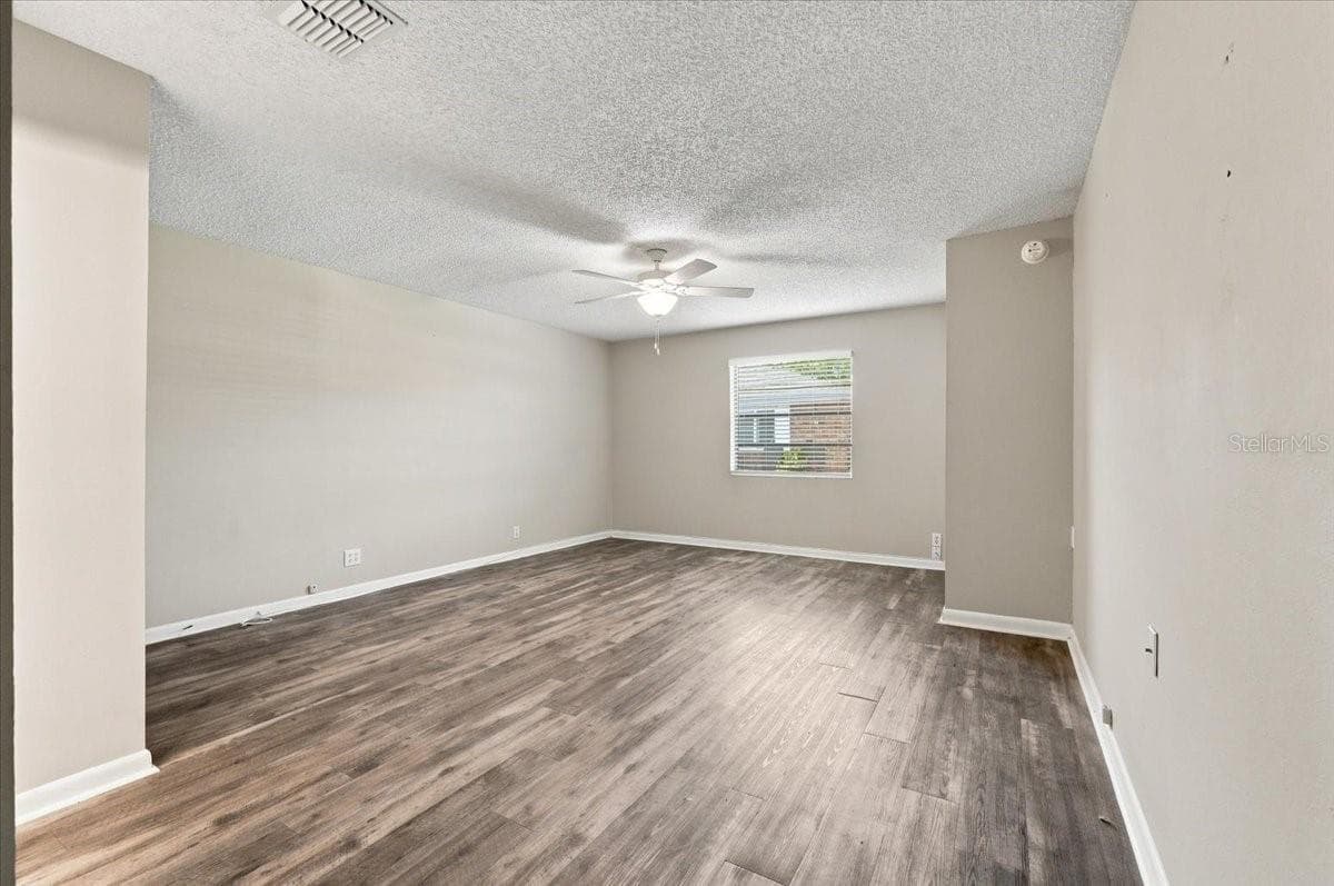 Single Family Residence at 478 LAKE CAROLYN CIR, LAKELAND, photo 24 of 66