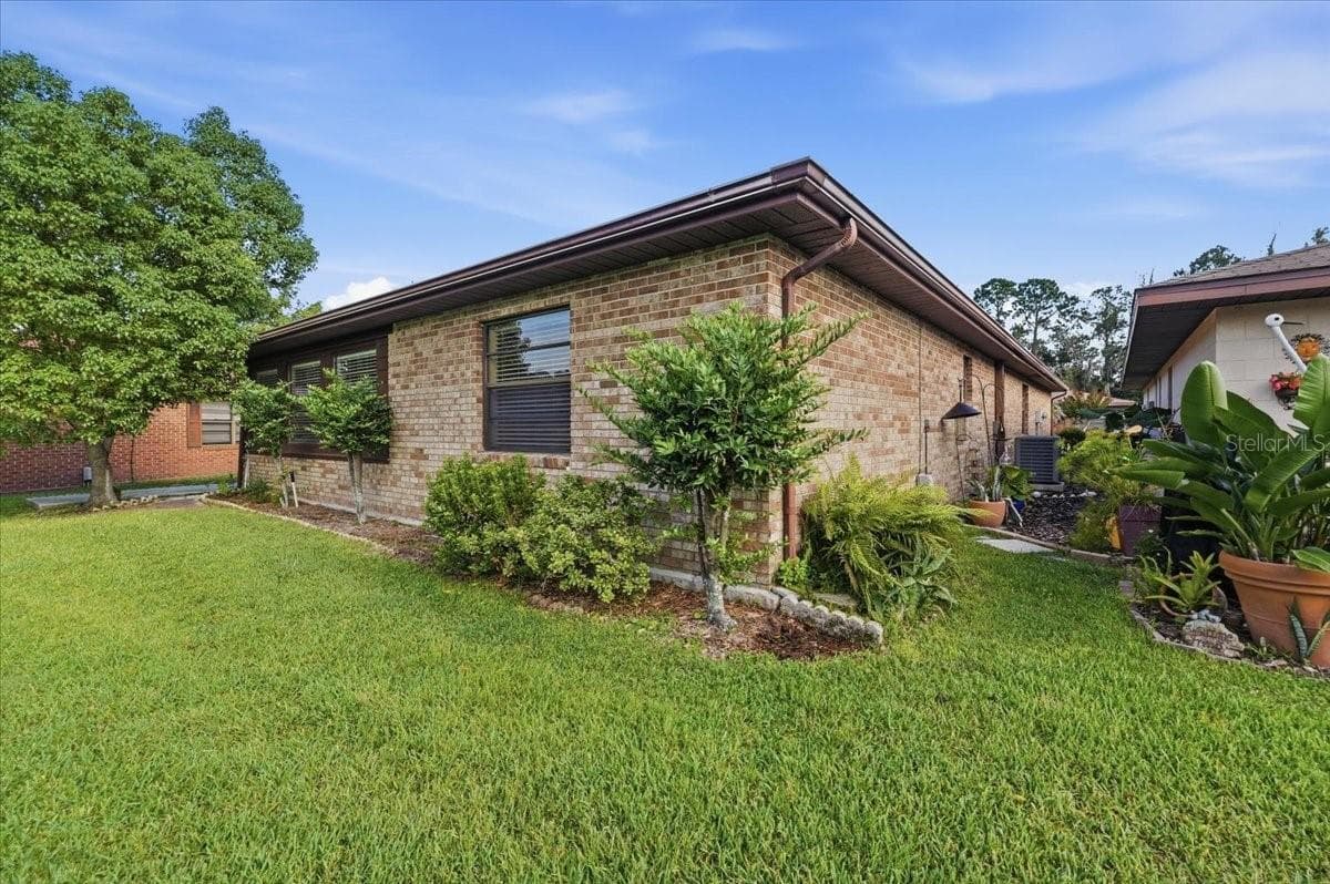 Single Family Residence at 478 LAKE CAROLYN CIR, LAKELAND, photo 49 of 66