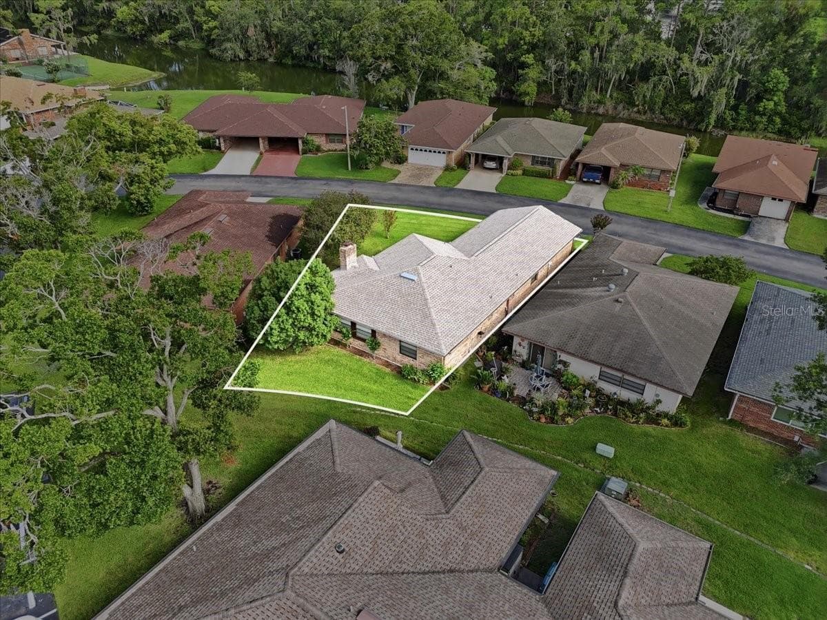 Single Family Residence at 478 LAKE CAROLYN CIR, LAKELAND, photo 57 of 66