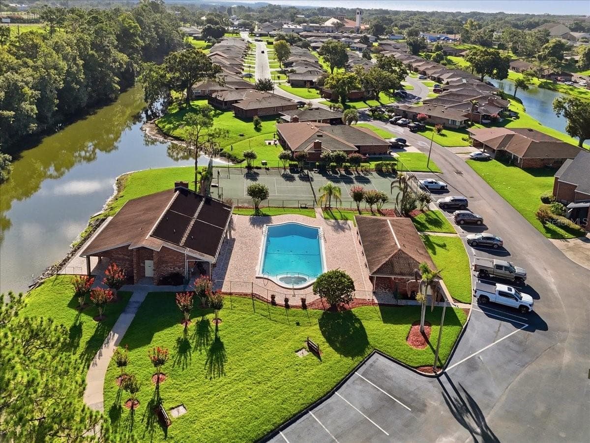 Single Family Residence at 478 LAKE CAROLYN CIR, LAKELAND, photo 62 of 66