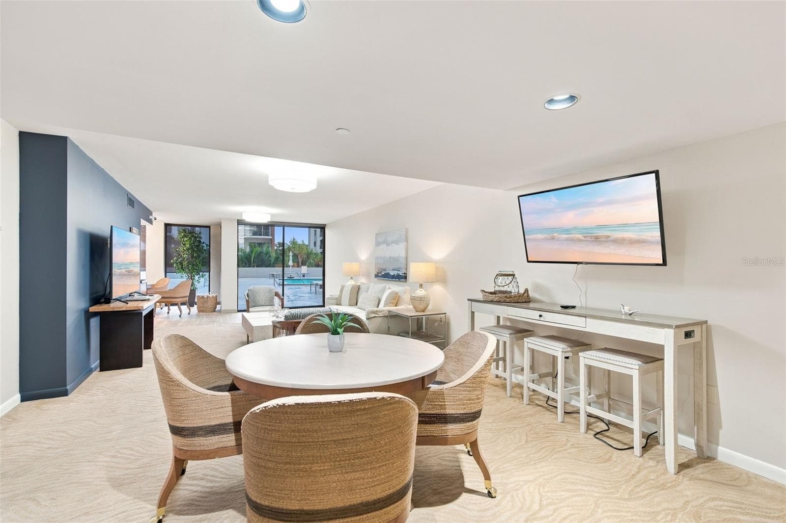 Condominium at 707 S GULFSTREAM AVE #207, SARASOTA, photo 38 of 63