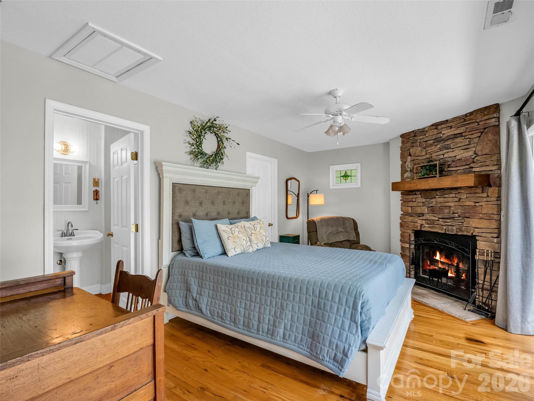Single Family Residence at 239 Havnaers Point, Lake Lure, photo 20 of 43