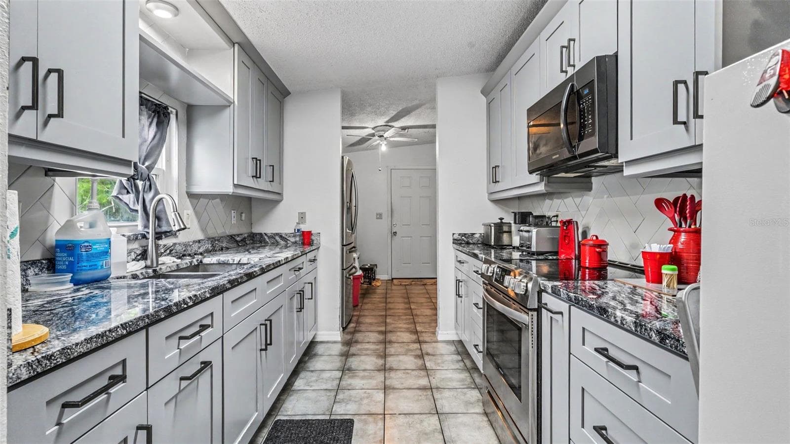 Single Family Residence at 4416 MEADOW RIDGE AVE, MULBERRY, photo 10 of 28