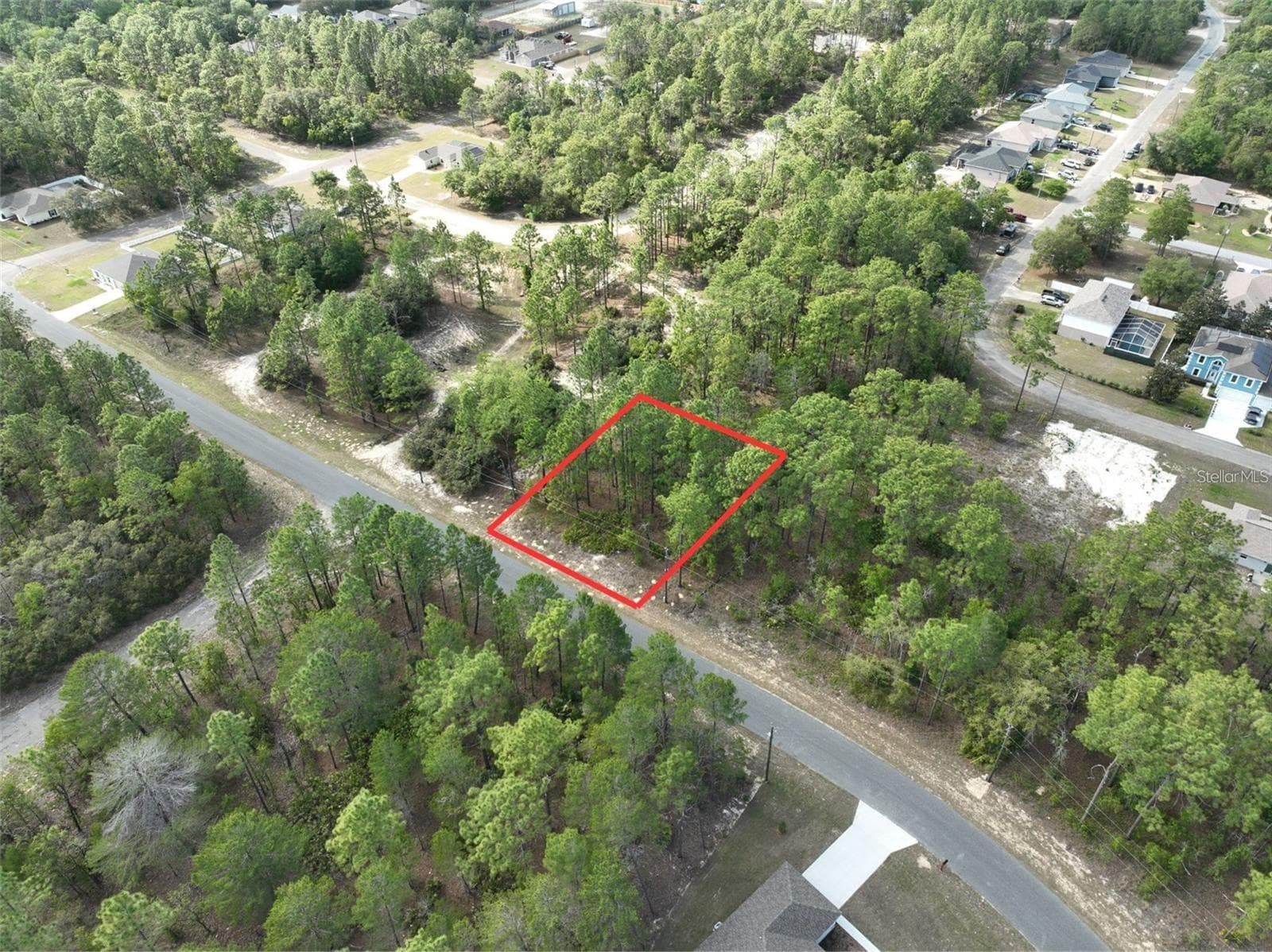 1921 W RILEY DR