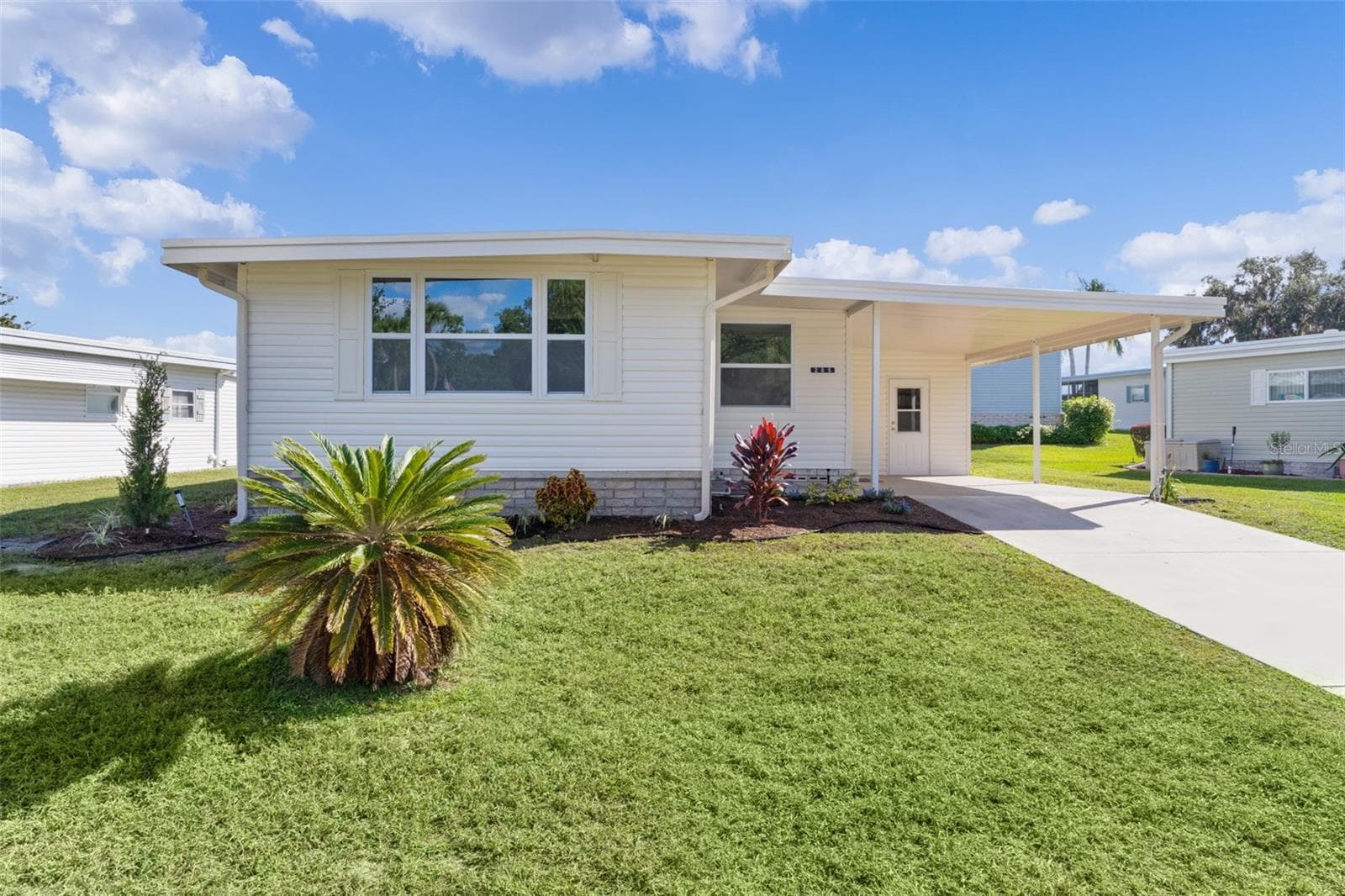 205 PALO VERDE DR