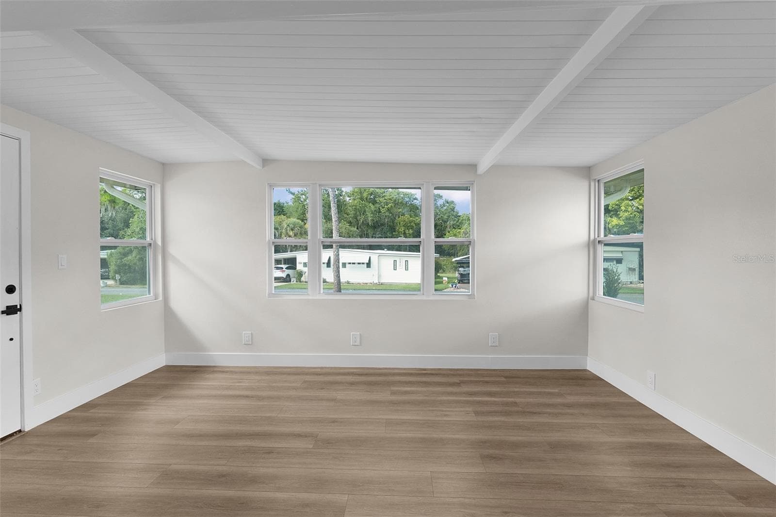 Mobile Home at 205 PALO VERDE DR, LEESBURG, photo 2 of 78