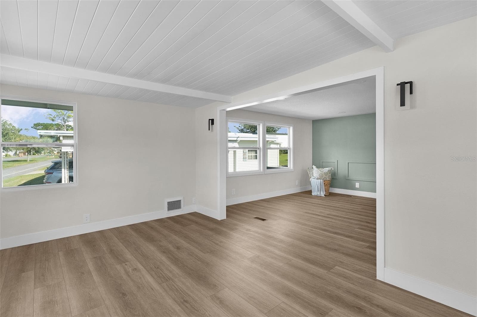 Mobile Home at 205 PALO VERDE DR, LEESBURG, photo 15 of 78