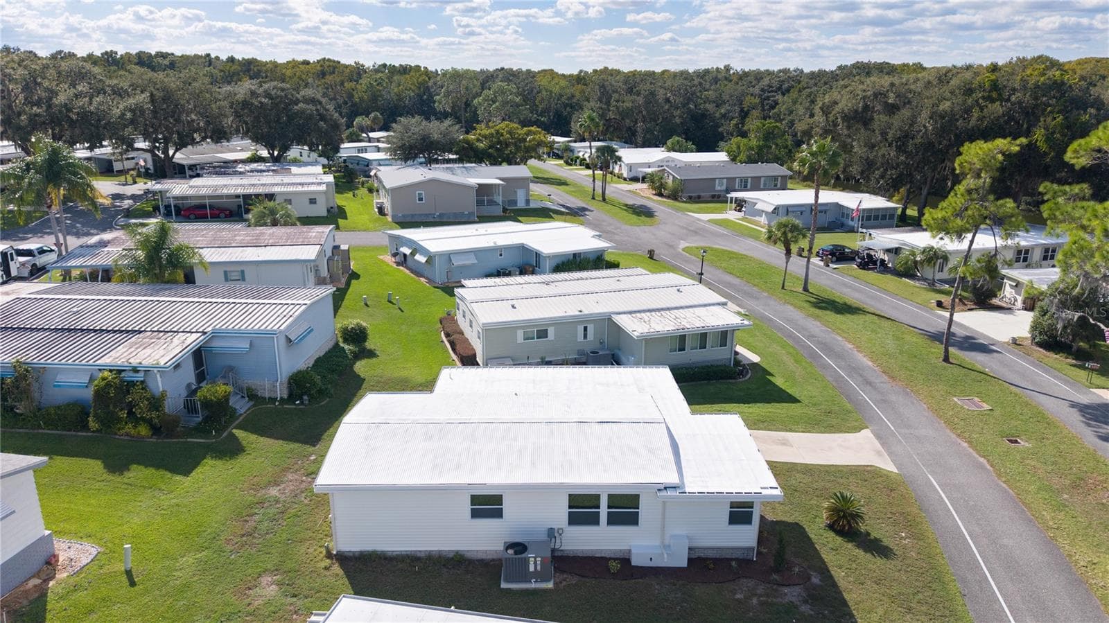 Mobile Home at 205 PALO VERDE DR, LEESBURG, photo 56 of 78