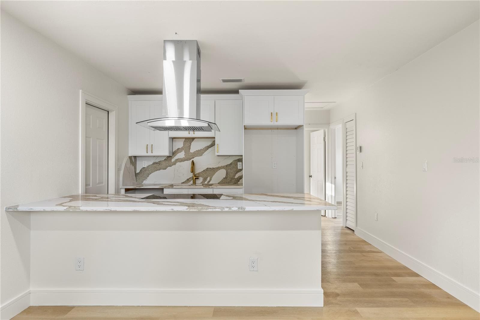 Kitchen - 5532 6TH AVE N, ST PETERSBURG