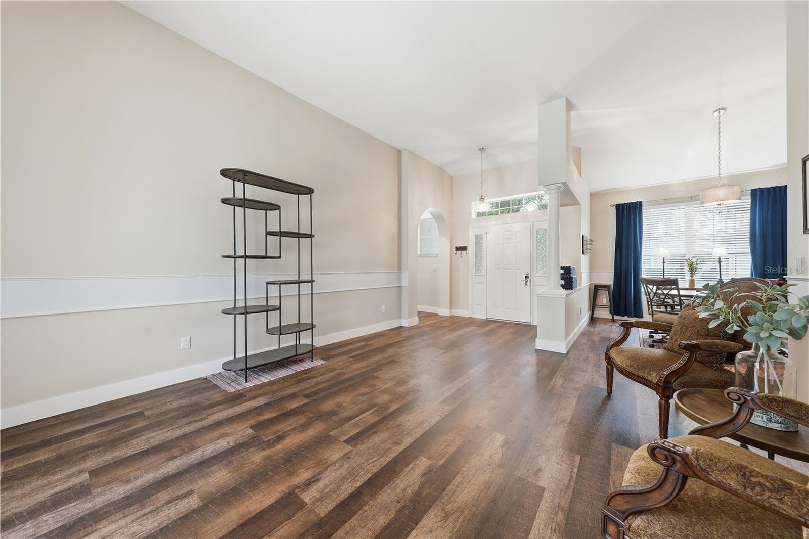 Living Room. - 2360 PARK FOREST BLVD, MOUNT DORA