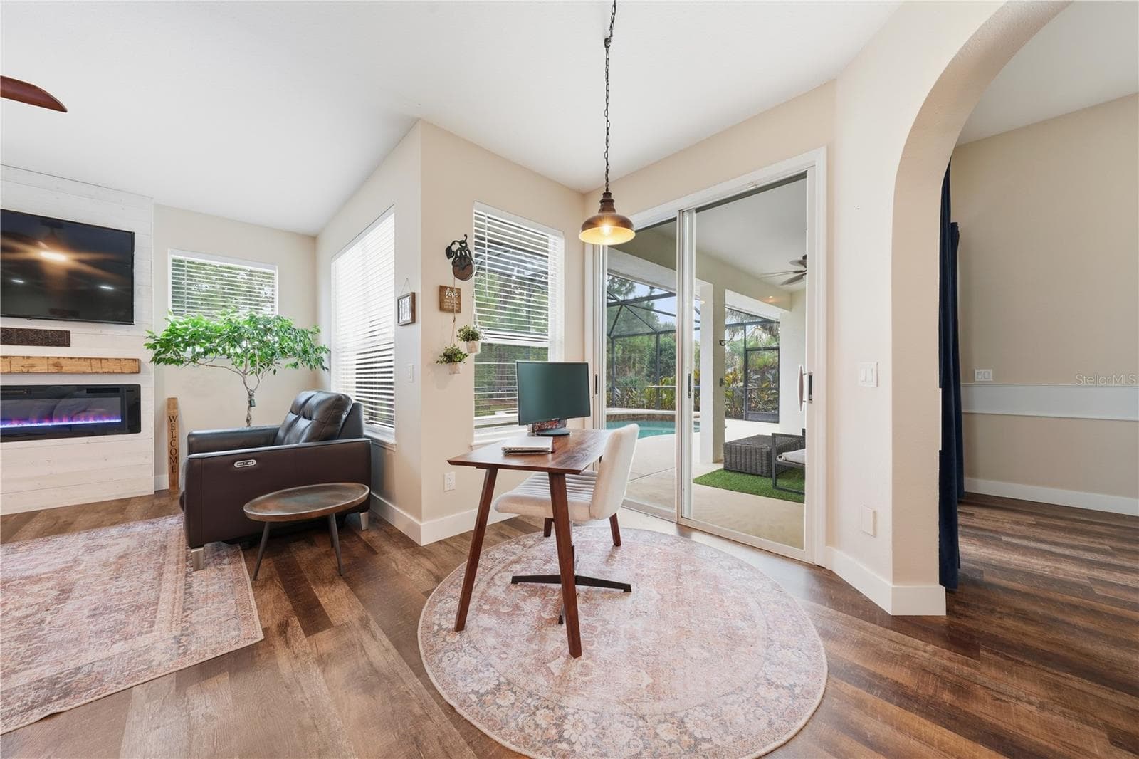 Office space off family room. - 2360 PARK FOREST BLVD, MOUNT DORA