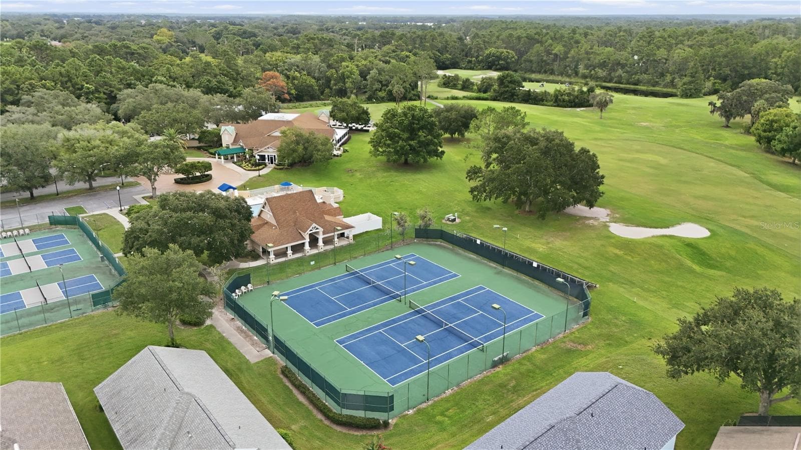 Members Tennis Courts. - 2360 PARK FOREST BLVD, MOUNT DORA
